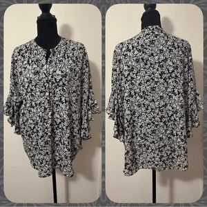 Vince Camuto Black and White Floral Blouse